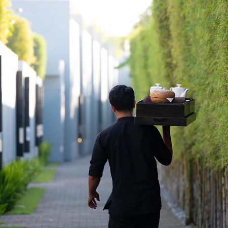 อีควิลิเบรีย เซอมินยัก - ผ่านการรับรอง Chse Villa เซมินยัค ภายนอก รูปภาพ